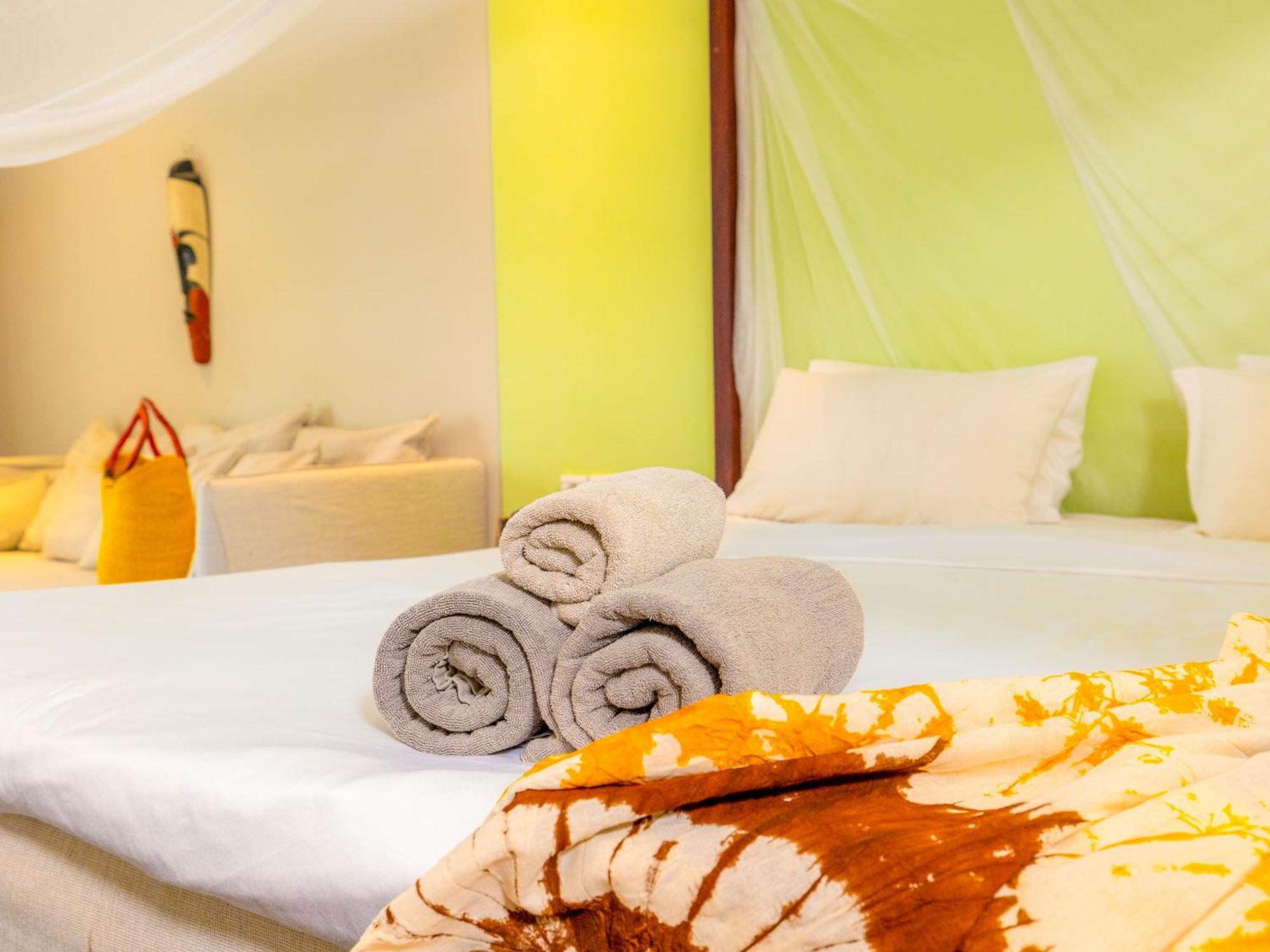 Tamala Beach Resort (Adults Only) Kotu Eksteriør bilde